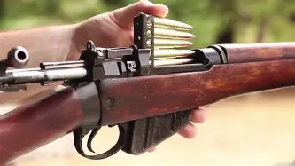 米兰体育电竞-恩菲尔德技战术演练密集，冲刺冠军全力以赴的简单介绍