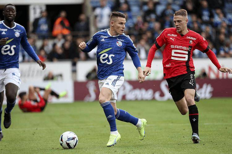 南特客场大胜亚眠，赢得全胜