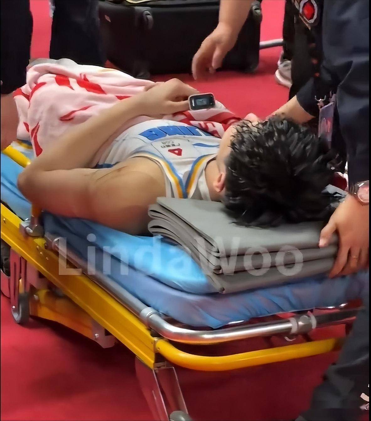 米兰体育网站-球队备战比赛,球员如何纠正之前失误