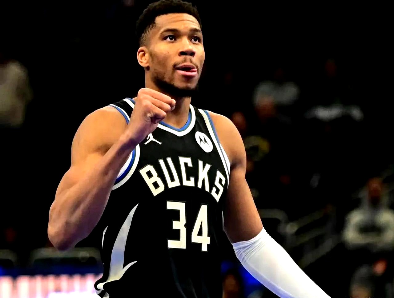 米兰体育注册-雄鹿轻松取胜雷霆，字母哥全面爆发的简单介绍