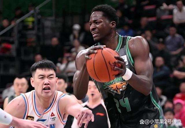 米兰体育娱乐-辽宁男篮在主场大胜，气势如虹